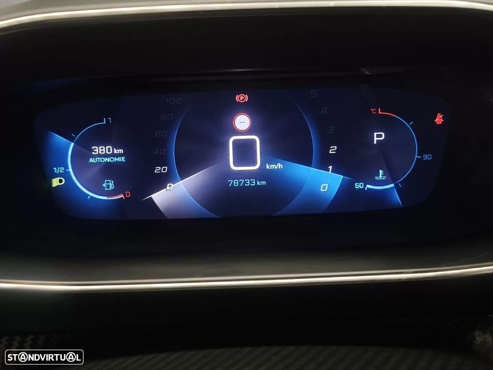 Peugeot 2008 PureTech 130 EAT8 Allure - 9