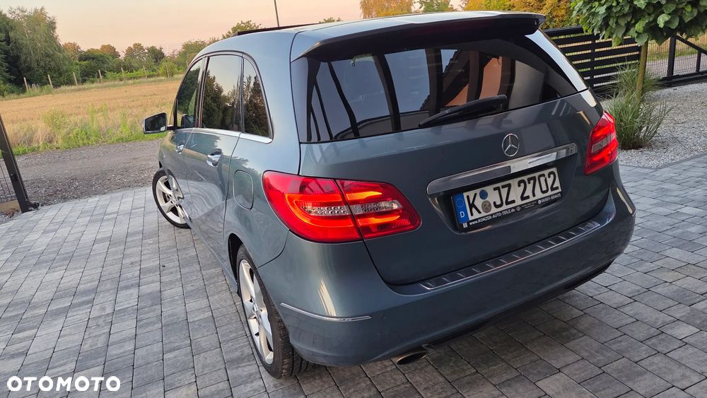 Mercedes-Benz Klasa B 200 (BlueEFFICIENCY) - 29