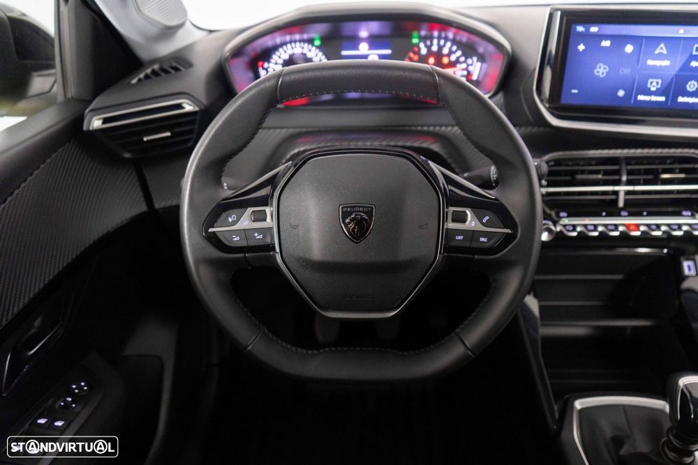 Peugeot 208 1.2 PureTech Active Pack - 26
