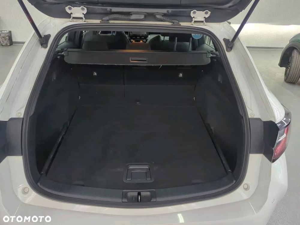 Toyota Corolla 1.8 Hybrid GPF Comfort - 8