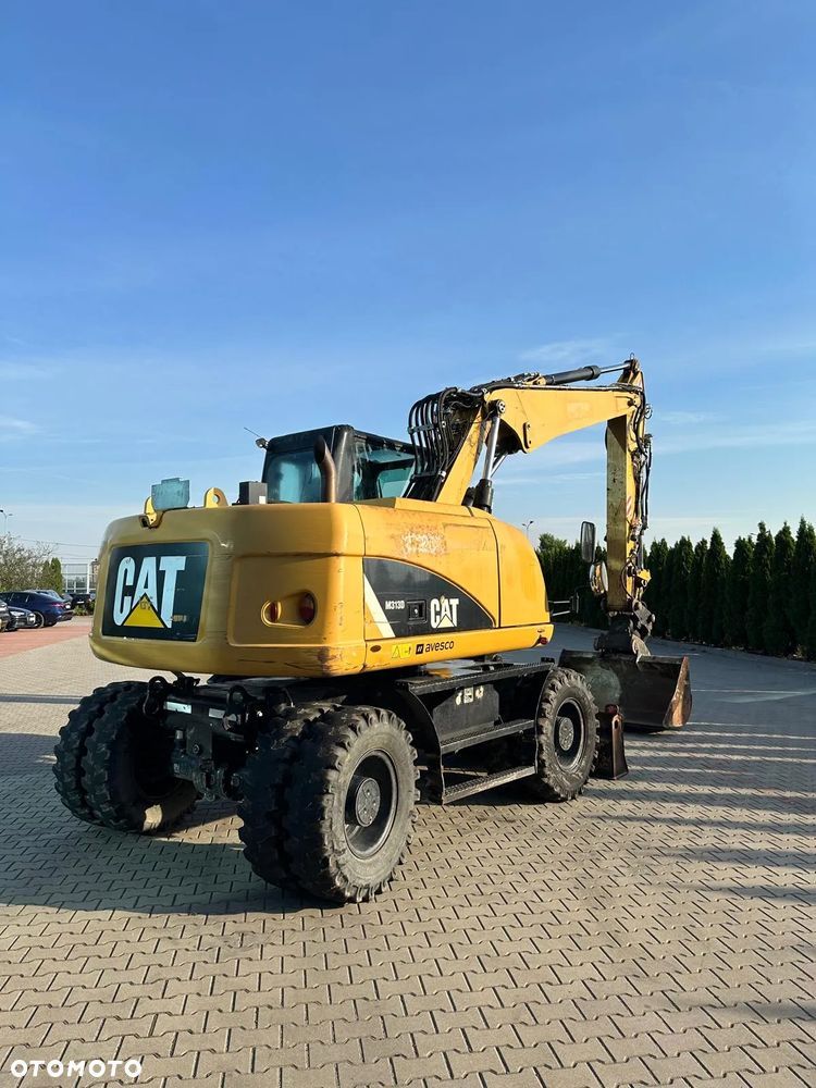 Caterpillar 313D - 9