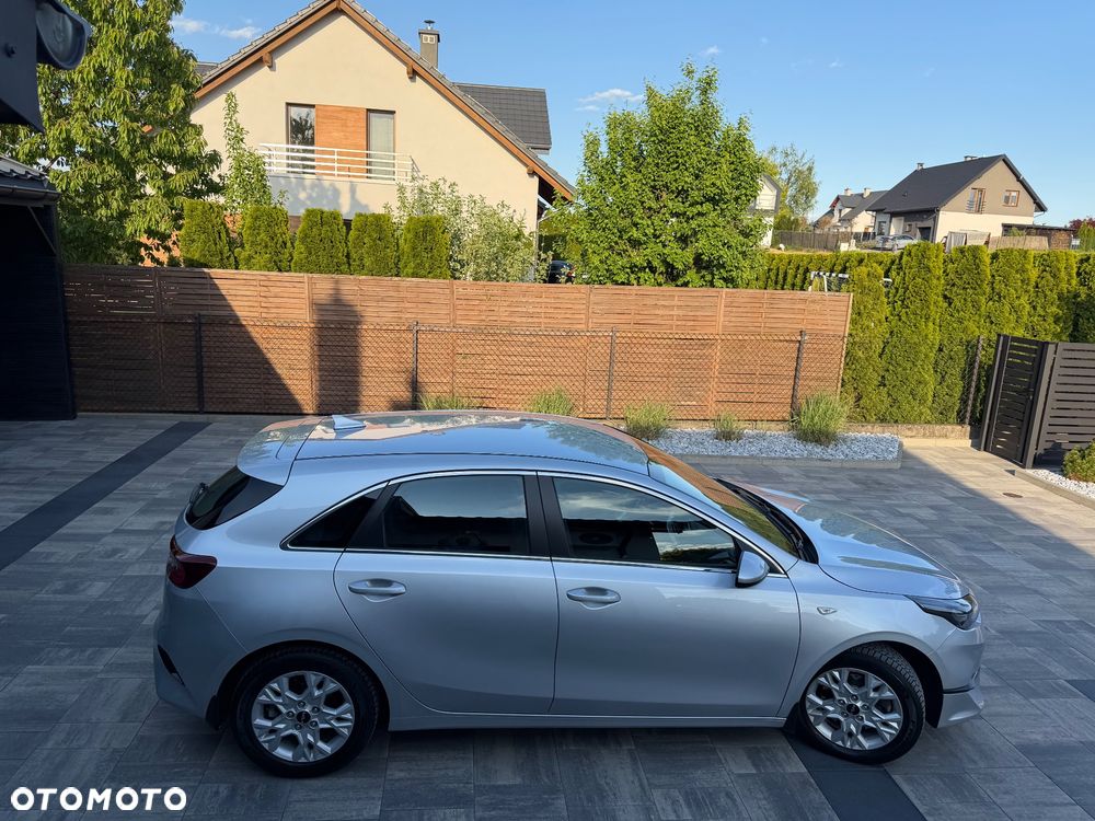 Kia Ceed 1.5 T-GDI M - 11