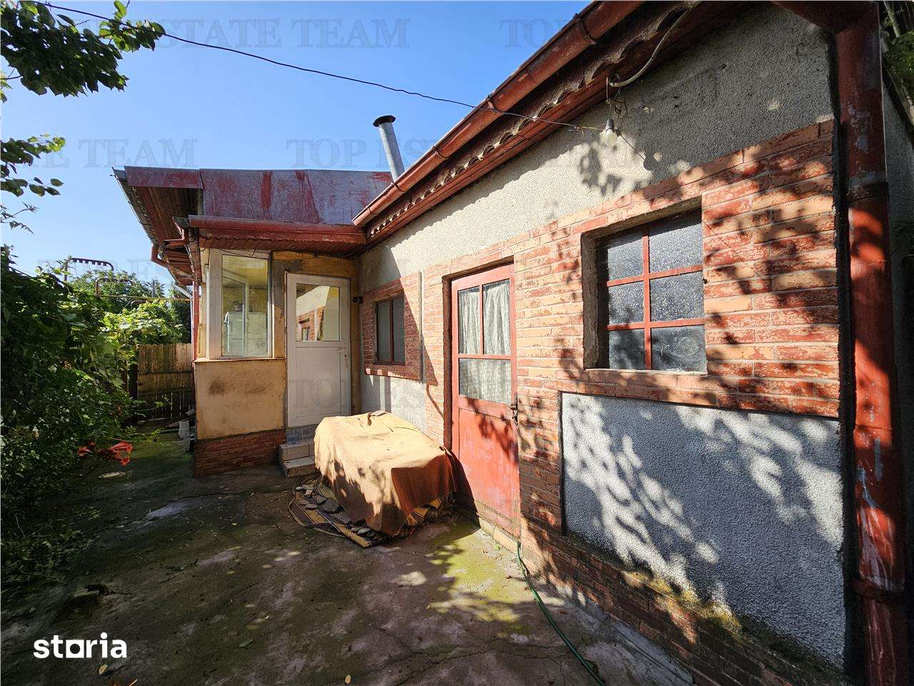 Casa la curte cu teren 646mp in Chiajna - Imagine principală: 4/10