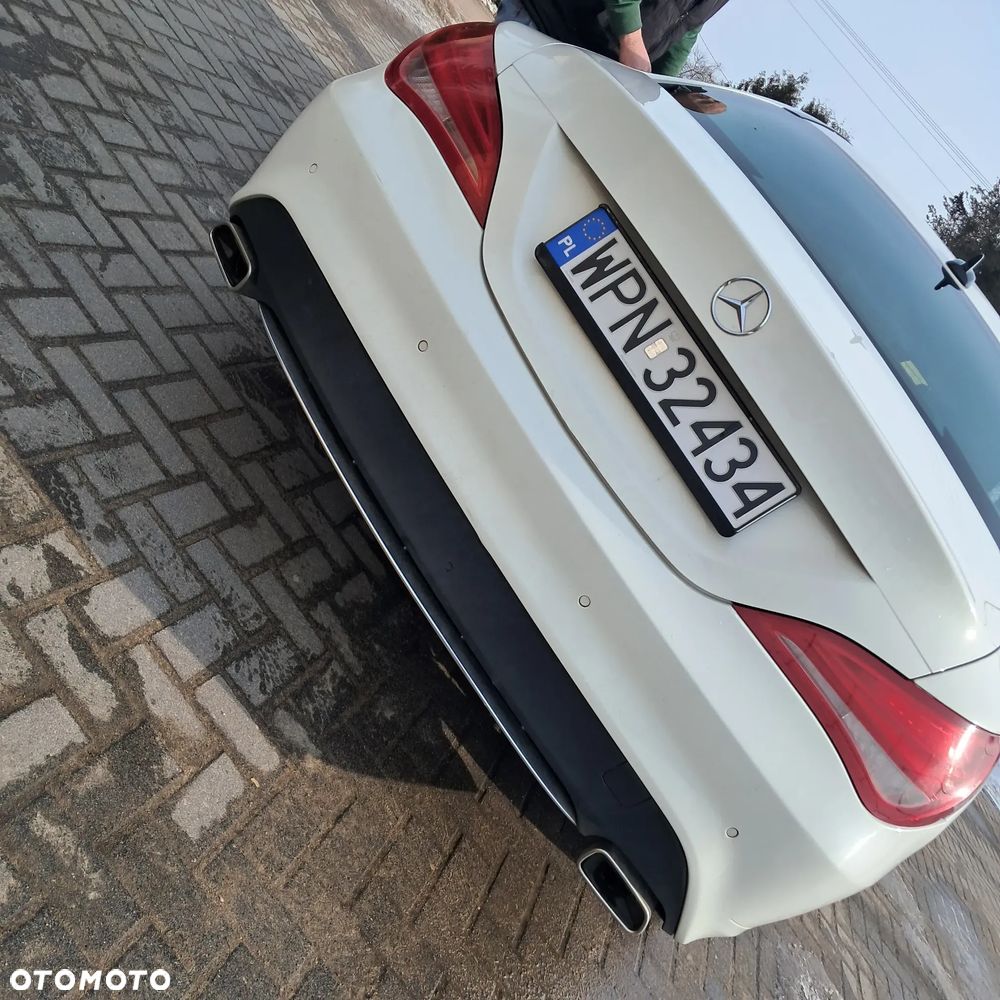 Mercedes-Benz CLA 180 - 3
