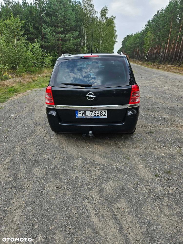 Opel Zafira - 3