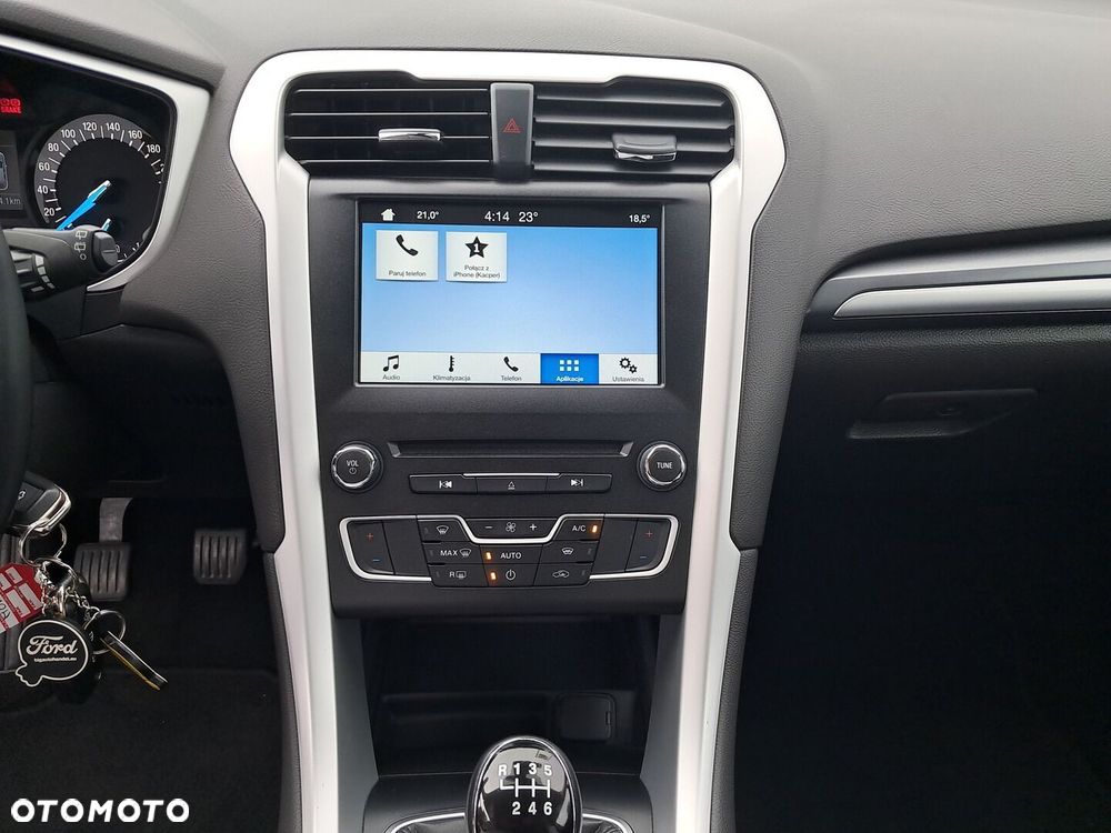 Ford Mondeo 1.5 EcoBoost Ambiente - 24
