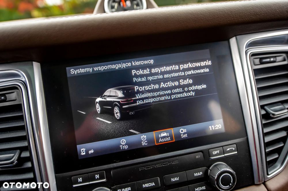 Porsche Macan GTS PDK - 36