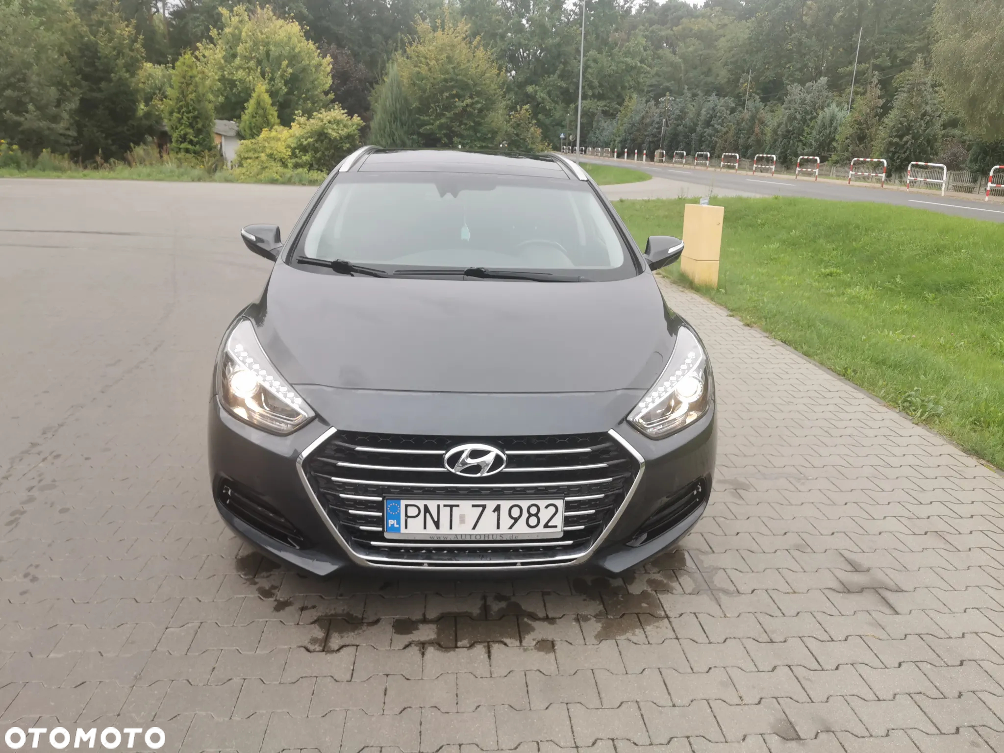 Hyundai i40 1.7 CRDi Business DCT - 2