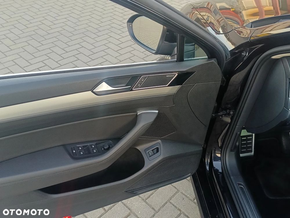 Volkswagen Passat 2.0 TDI SCR (BlueMotion Technology) DSG Highline - 19