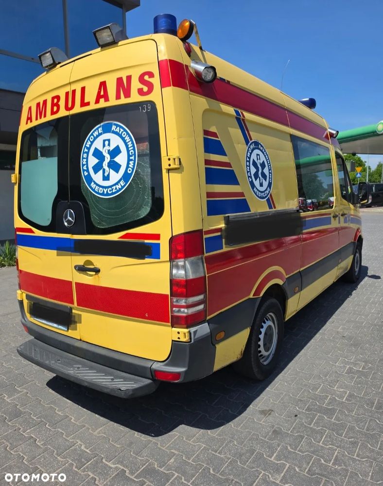 Mercedes-Benz SPRINTER - 3