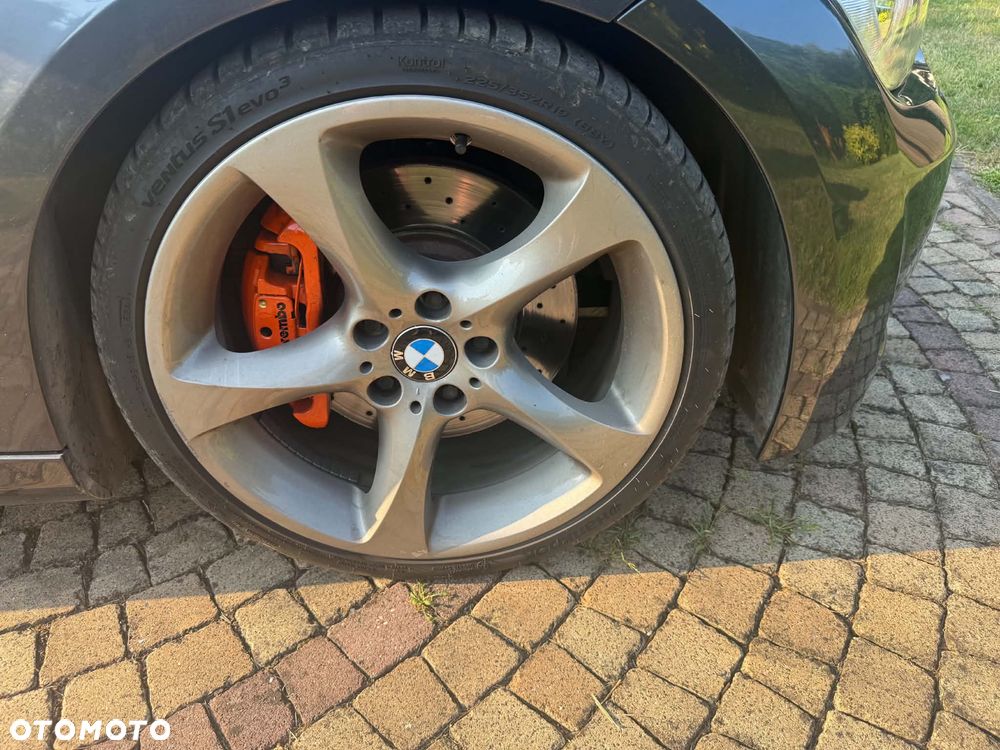 BMW Seria 3 330d - 8