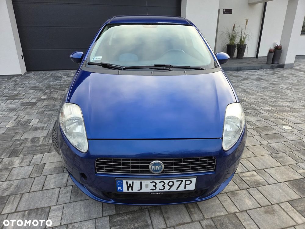 Fiat Grande Punto 1.4 8V Racing - 4