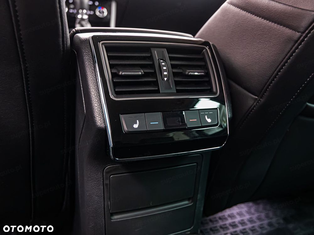 Skoda Superb 2.0 TSI 4x4 L&K DSG - 27