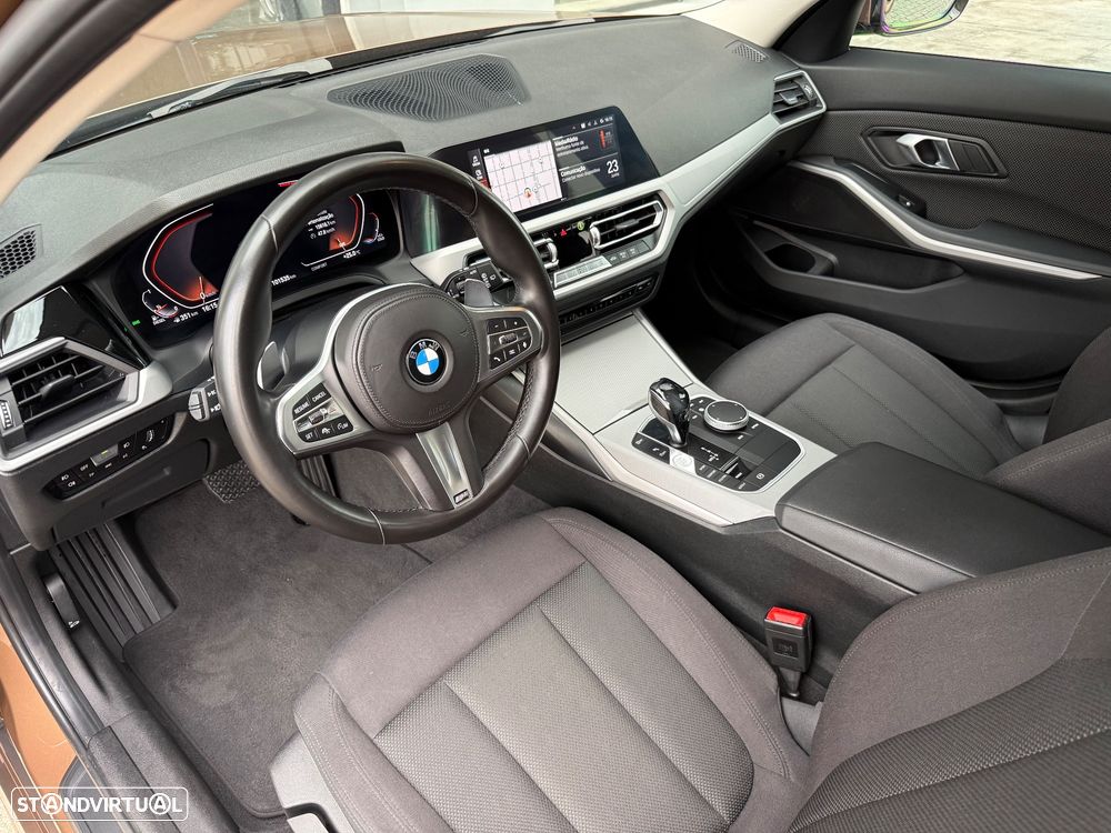 BMW 318 d Pack M Auto - 14
