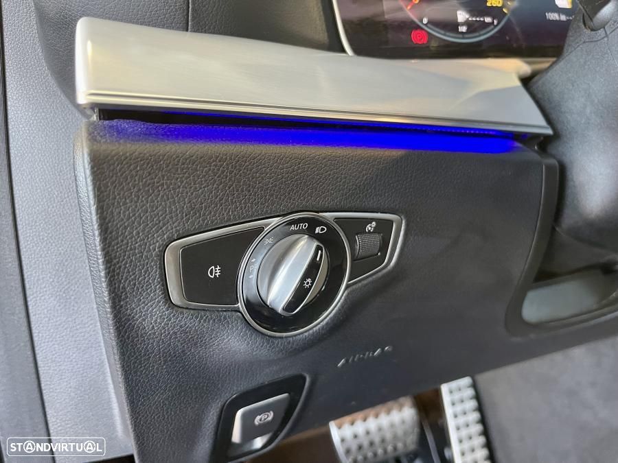 Mercedes-Benz E 300 de 9G-TRONIC AMG Line - 18