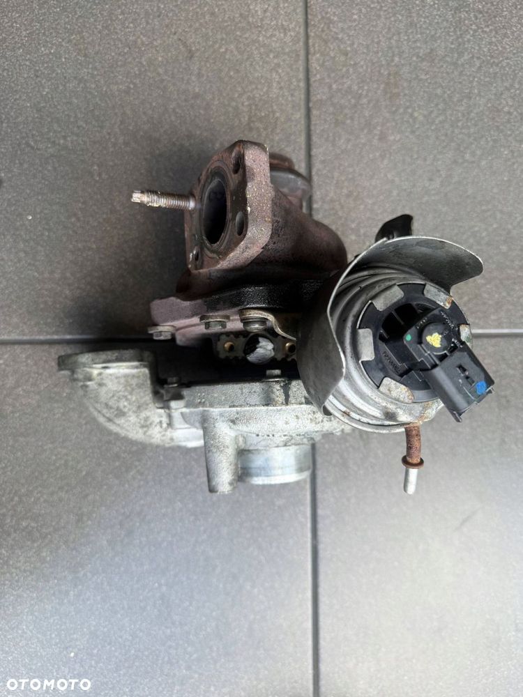 TURBOSPRĘŻARKA 1.6 HDI TDCI PEUGEOT CITROEN FORD 9686120680 - 2
