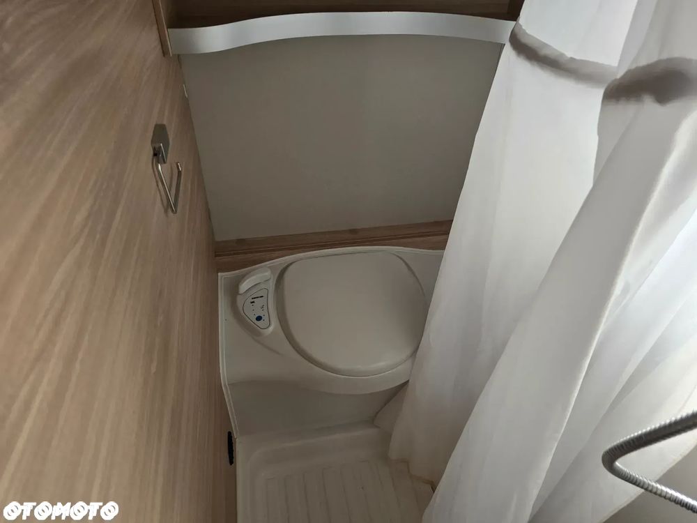 KNAUS KNAUS SUDWIND 750 UD - 18