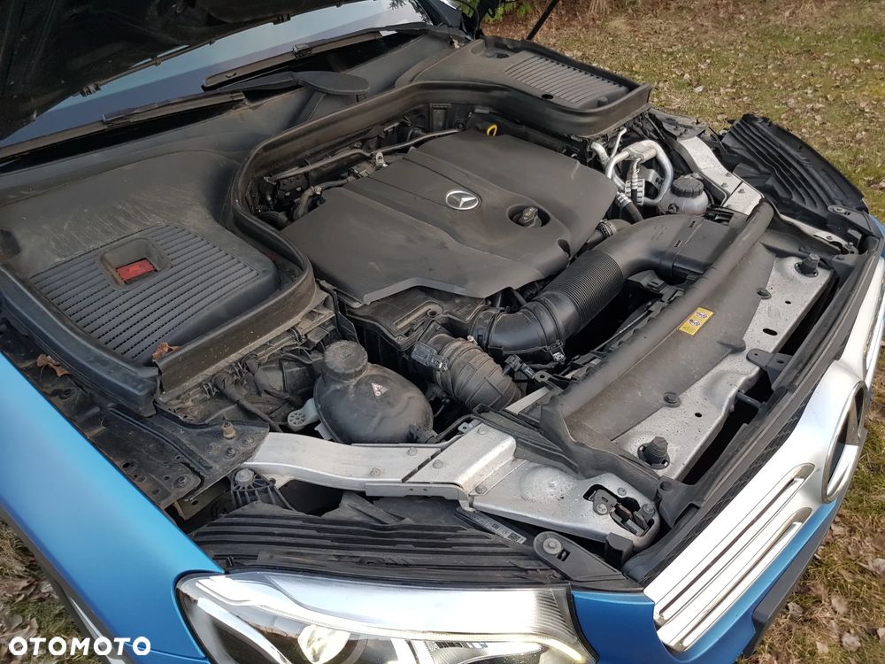 Mercedes-Benz GLC 250 d 4Matic 9G-TRONIC AMG Line - 10