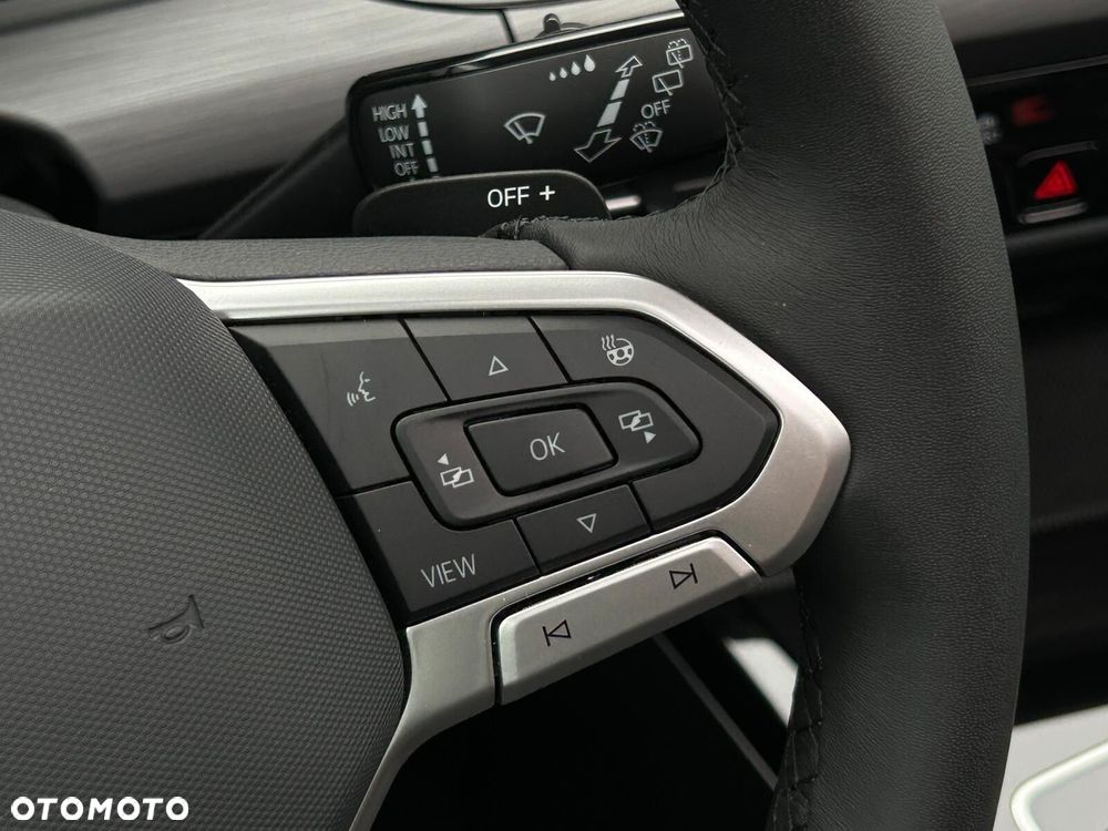 Volkswagen Golf - 23