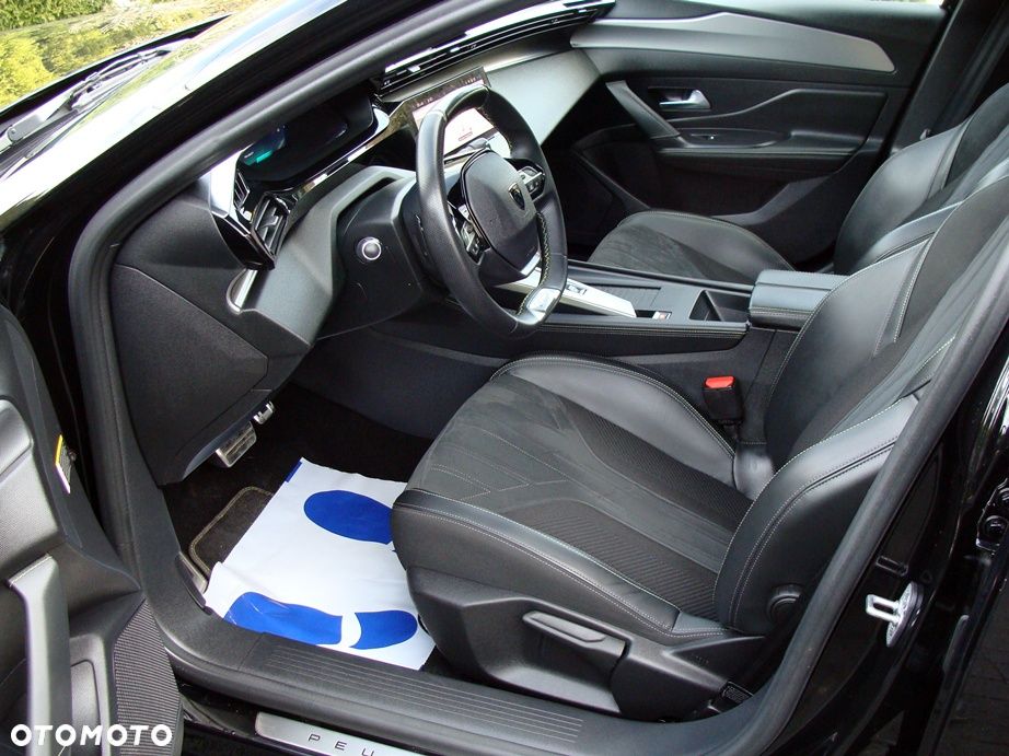 Peugeot 308 1.6 Hybrid PHEV GT EAT8 - 17