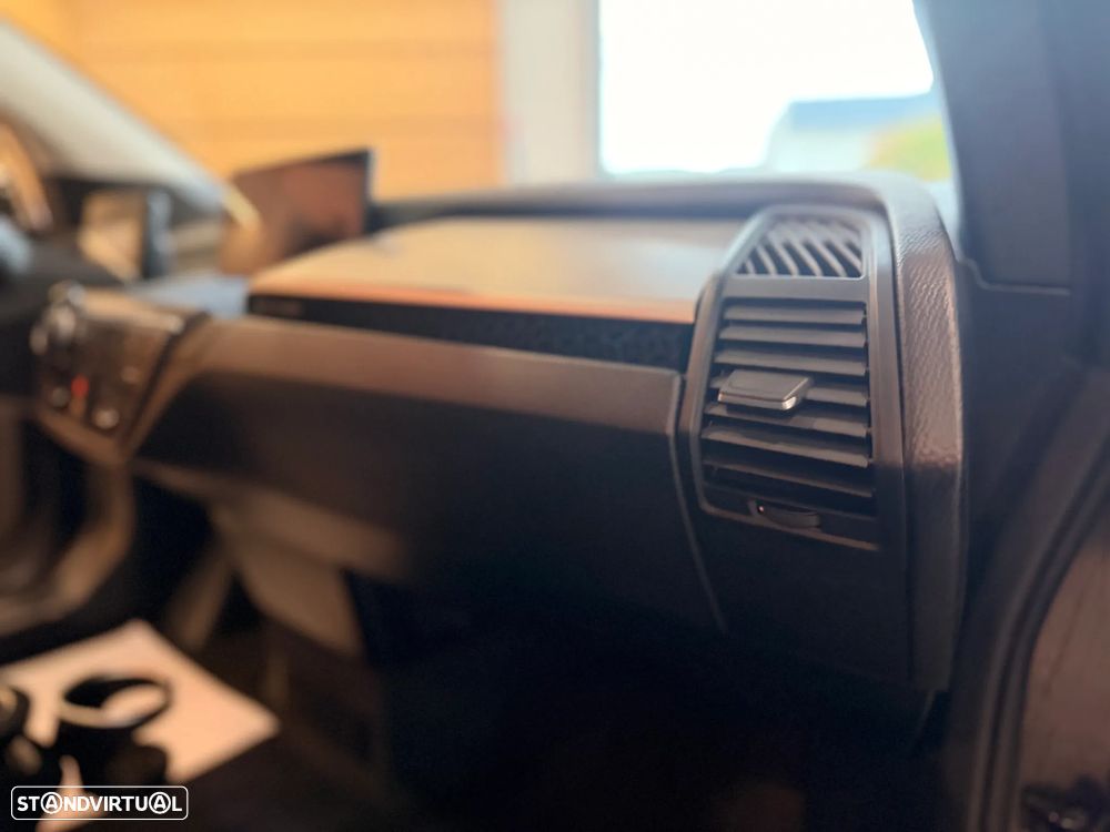 BMW i3 +Comfort Package Advance - 16