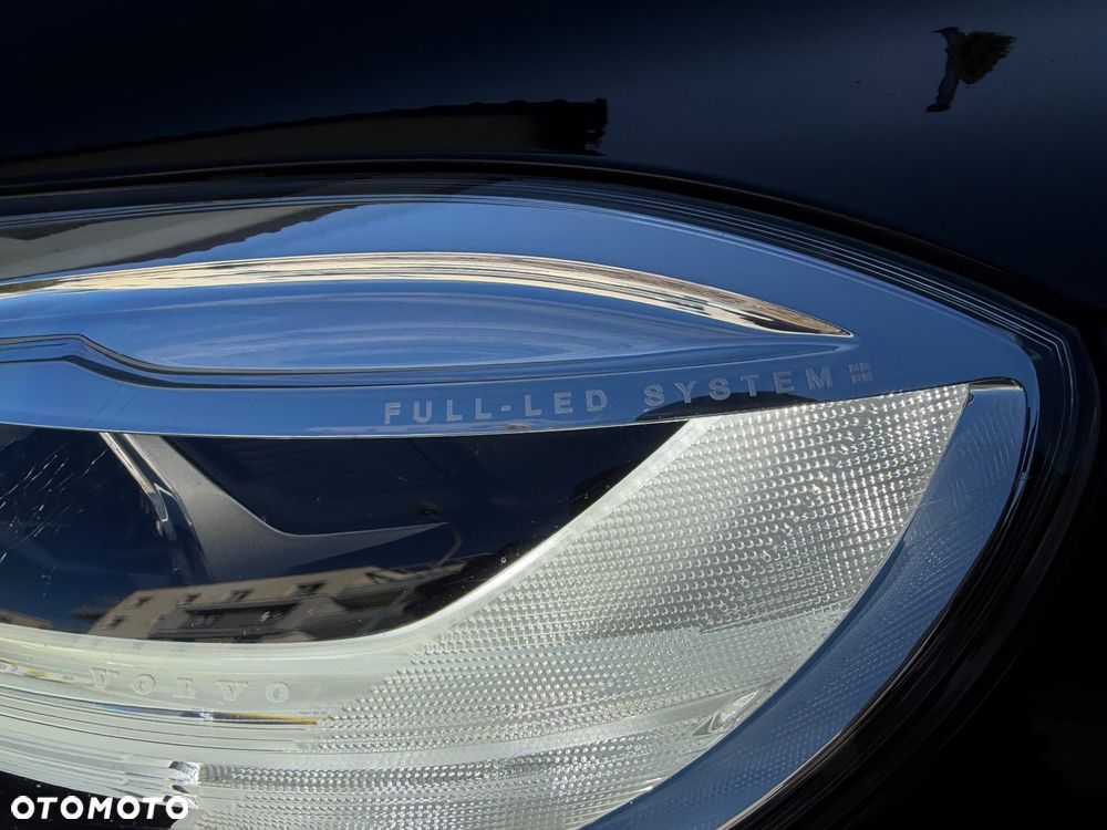 Volvo V40 D2 Drive-E Momentum - 35