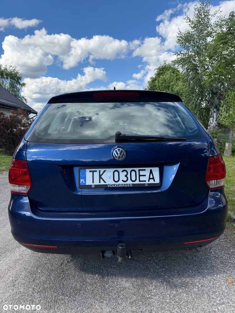 Volkswagen Golf 1.9 TDI Comfortline DSG - 4