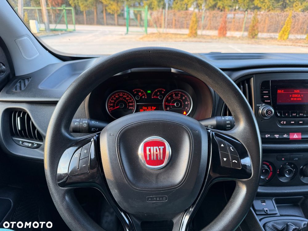 Fiat Doblo - 32