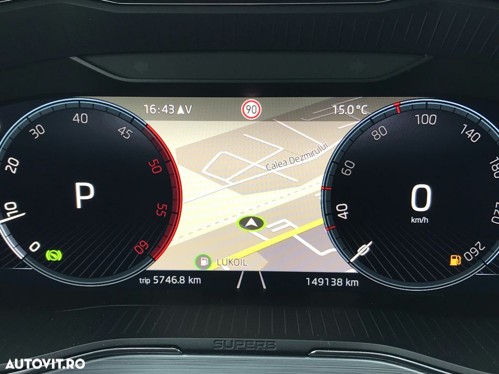 Skoda Superb 2.0 TDI DSG Ambition - 21
