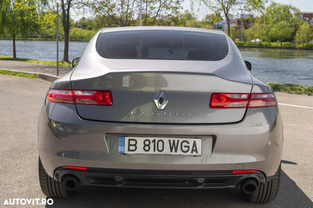 Renault Laguna - 3