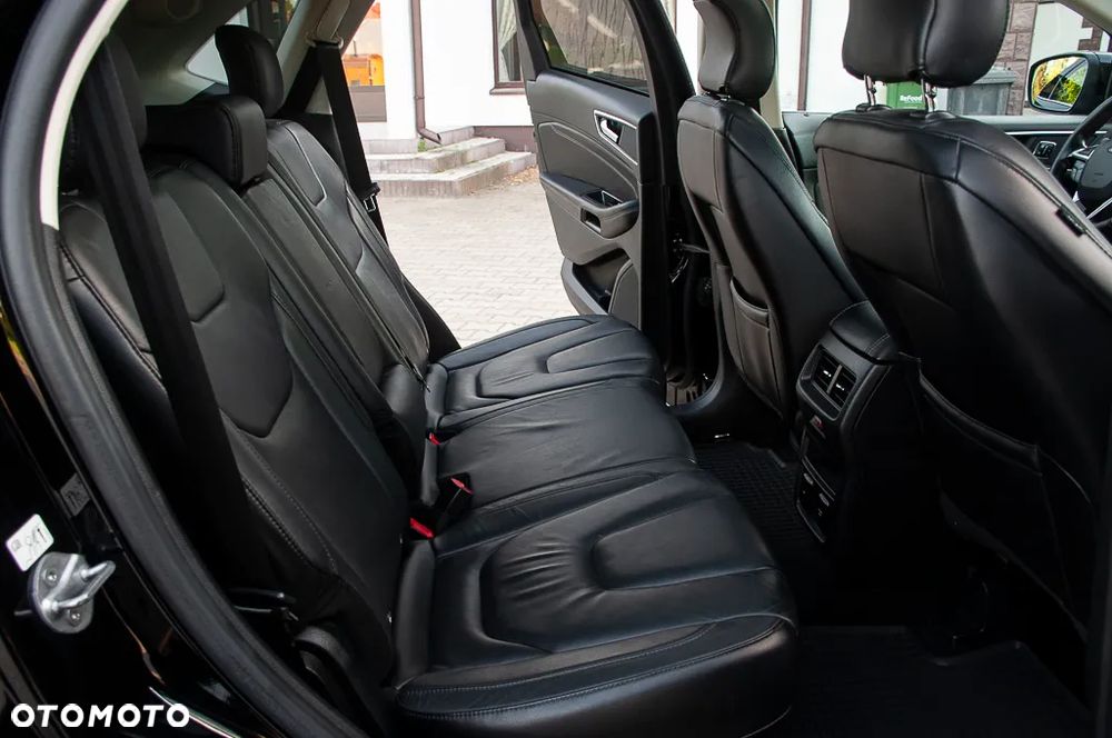 Ford Edge 2.0 TDCi Twin-Turbo 4WD Titanium - 15