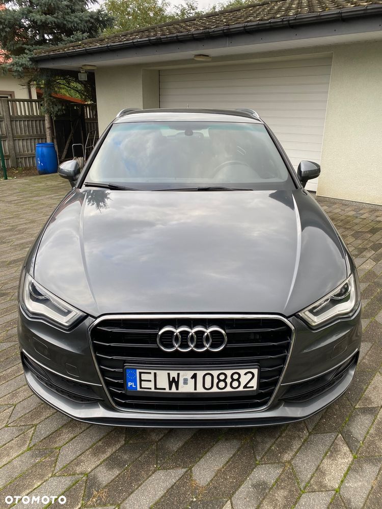 Audi A3 Sportback 2.0 TDI Ambiente S tronic - 13