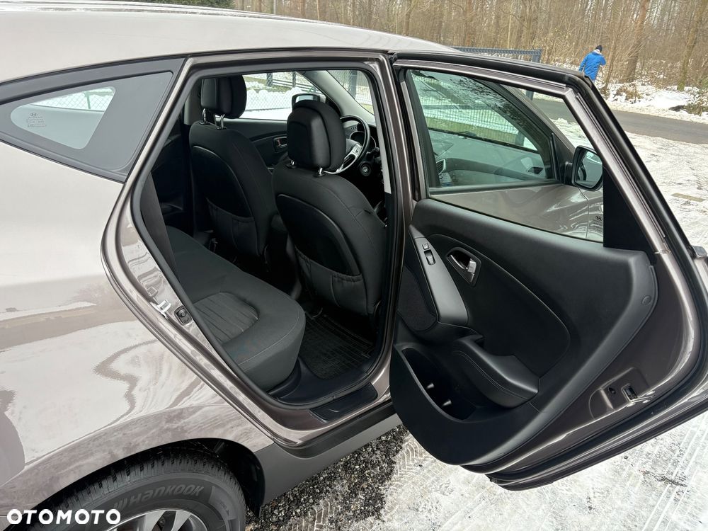 Hyundai ix35 1.7 CRDi Premium 2WD - 17