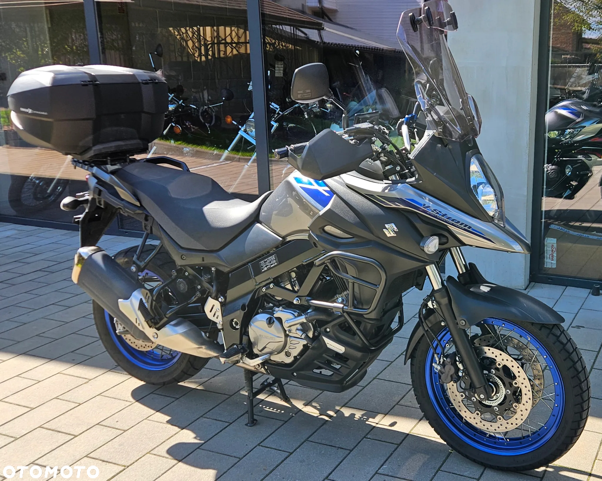 Suzuki DL - 19
