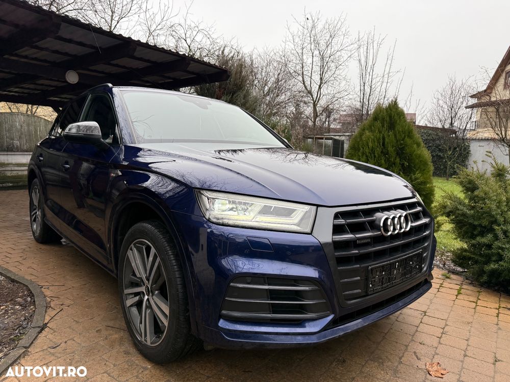Audi Q5 2.0 40 TDI quattro S tronic Design - 2