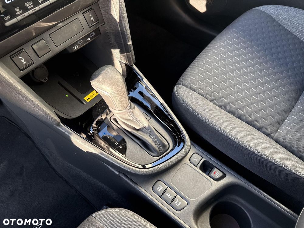 Toyota Yaris Cross Hybrid 1.5 Style - 19