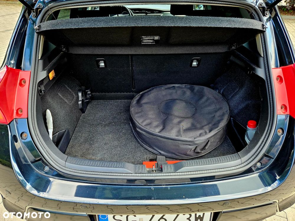 Toyota Auris 1.6 Premium - 11