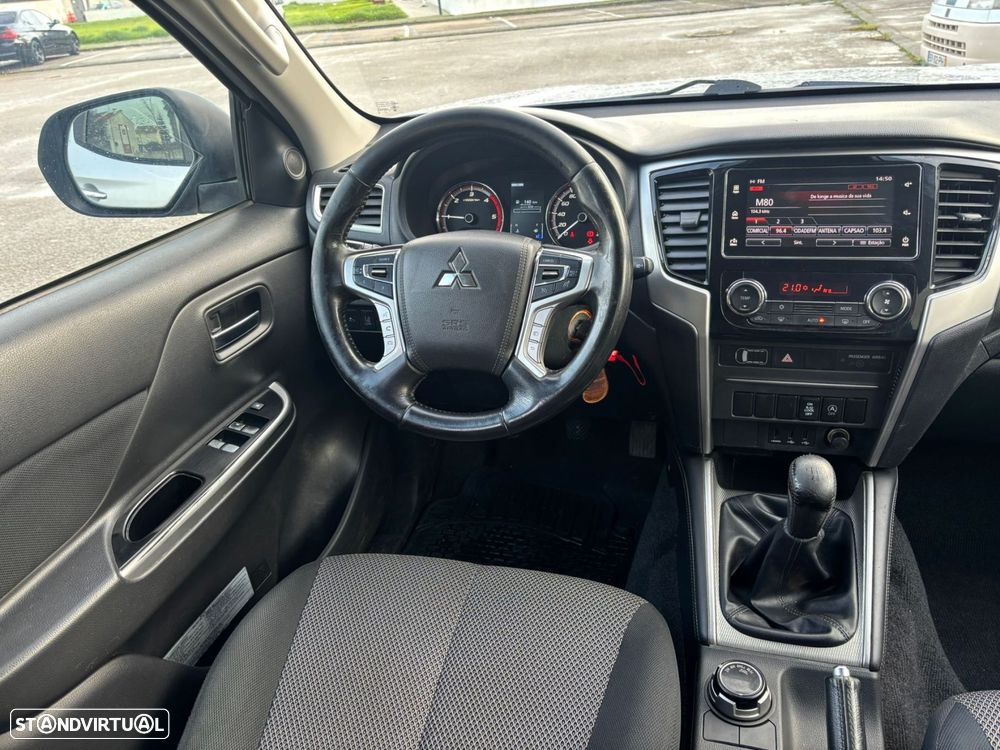 Mitsubishi L200 2.3 DI-D Strakar Space Cab Intense 4WD - 26