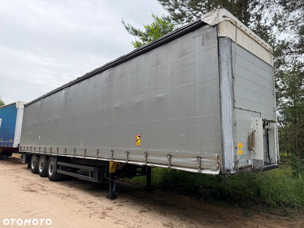 Schmitz Cargobull FIRANKA / 20 SZTUK DO WYBORU / BARDZO ŁADNE OPONY / Z PEŁNYM WYPOSAŻENIEM DO ZAŁADUNKU / 2 KOŁA ZAPASOWE / DOSTĘPNE KOLORY SREBRNY - NIEBIESKI - CZERWONY / NIEKTÓRE MAJĄ NOWE PLANDEKI !! - 25