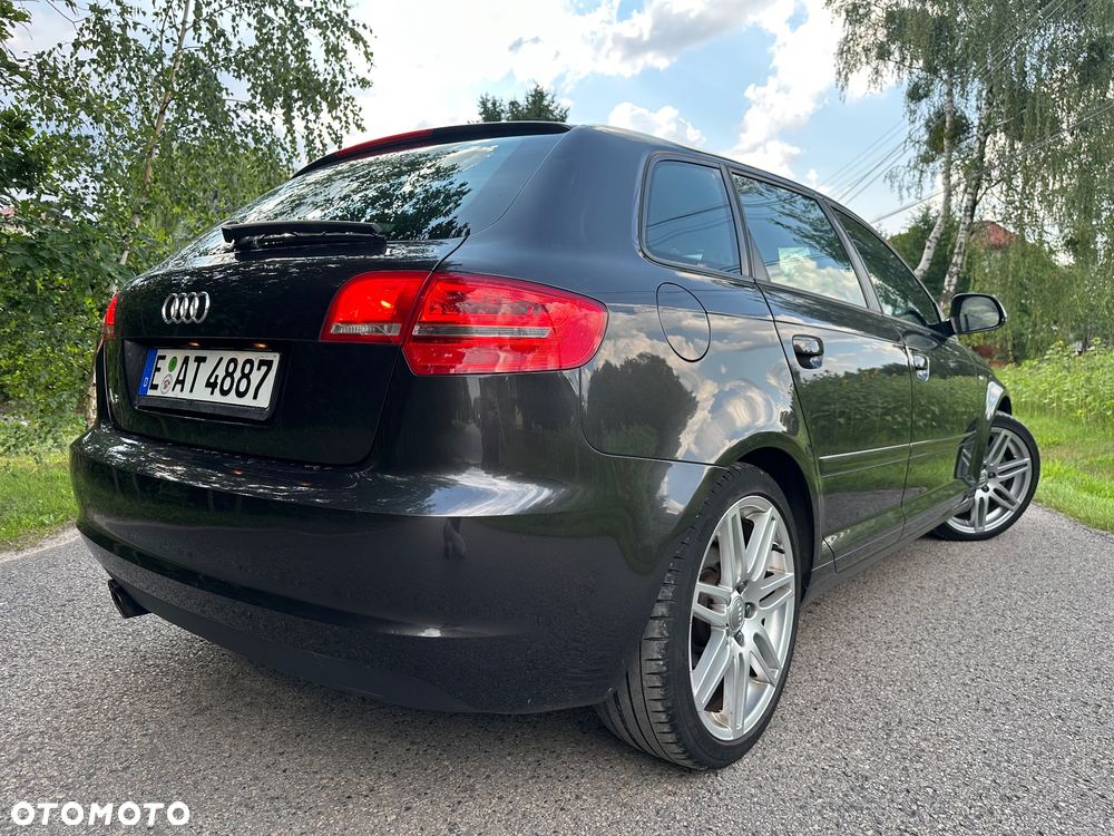 Audi A3 Sportback 2.0 TDI Ambiente - 3
