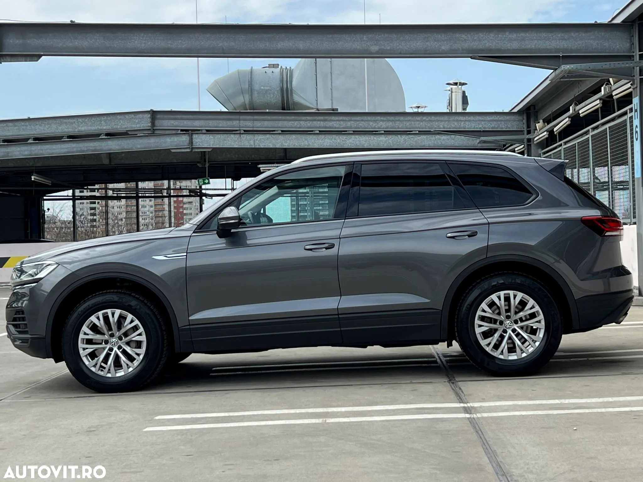 Volkswagen Touareg V6 TDI Style - 8