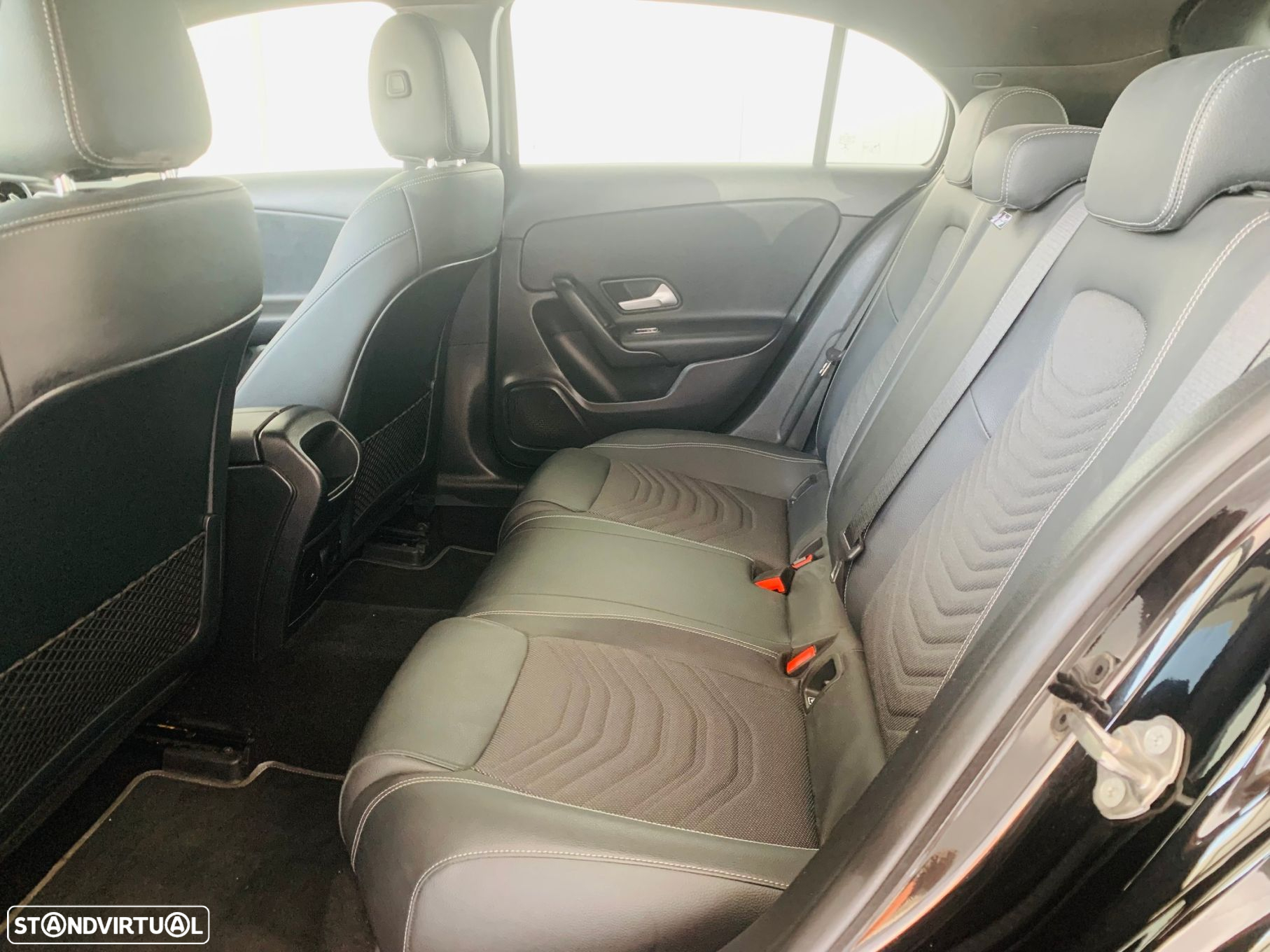 Mercedes-Benz A 250 e Progressive - 31