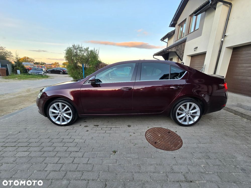 Skoda Octavia 1.5 TSI ACT Style DSG - 5