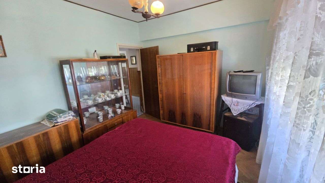 Ap.3 camere decom. Bistrita Lac — fotografia 3