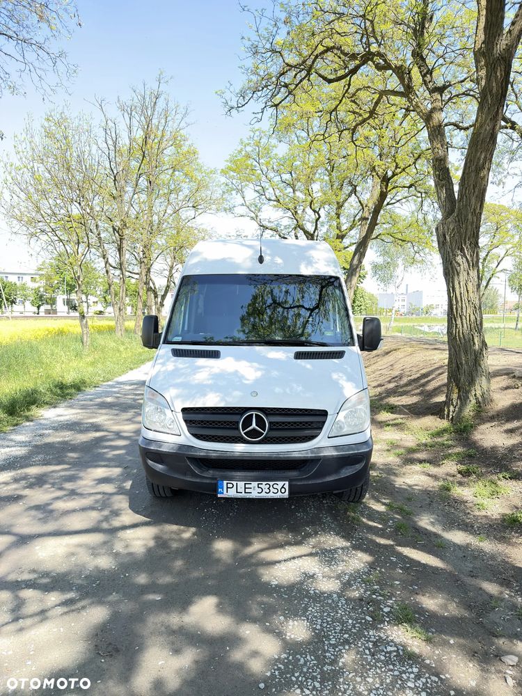 Mercedes-Benz Sprinter - 3
