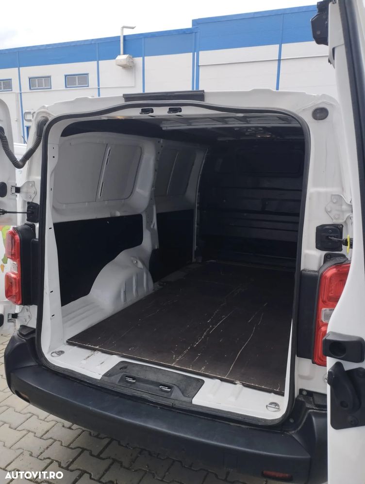 Opel Vivaro - 5