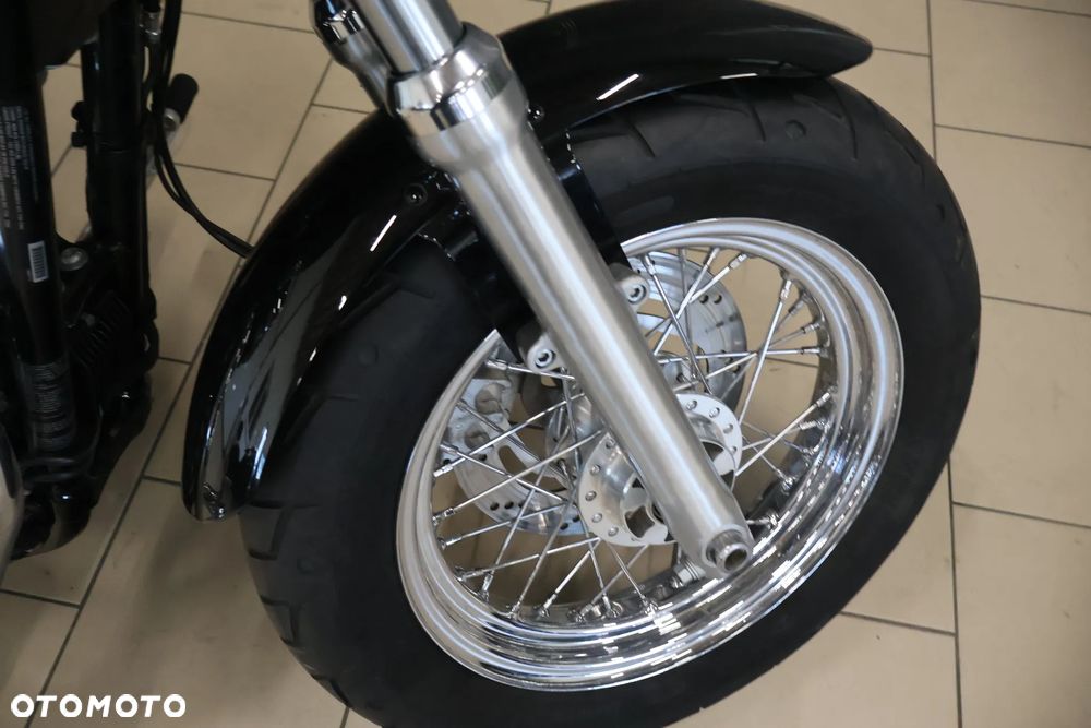 Harley-Davidson Sportster Custom 1200C - 10