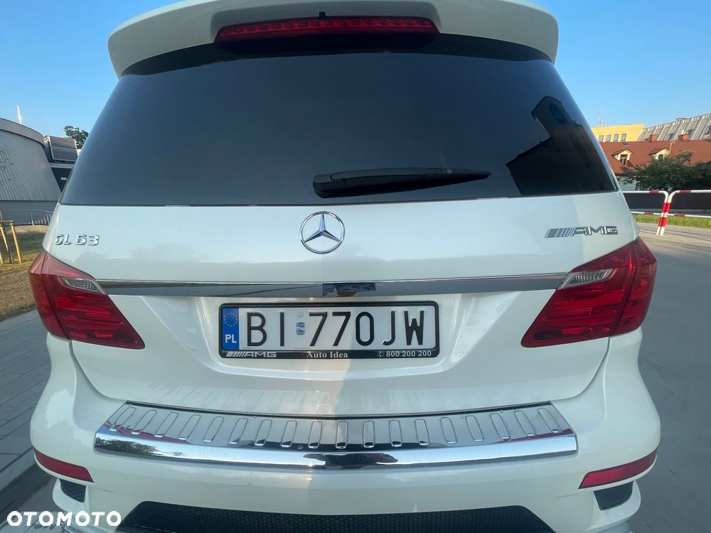 Mercedes-Benz GL - 12