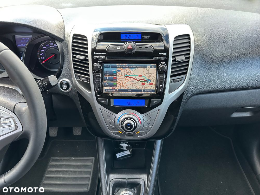 Hyundai ix20 1.4 blue Style - 12