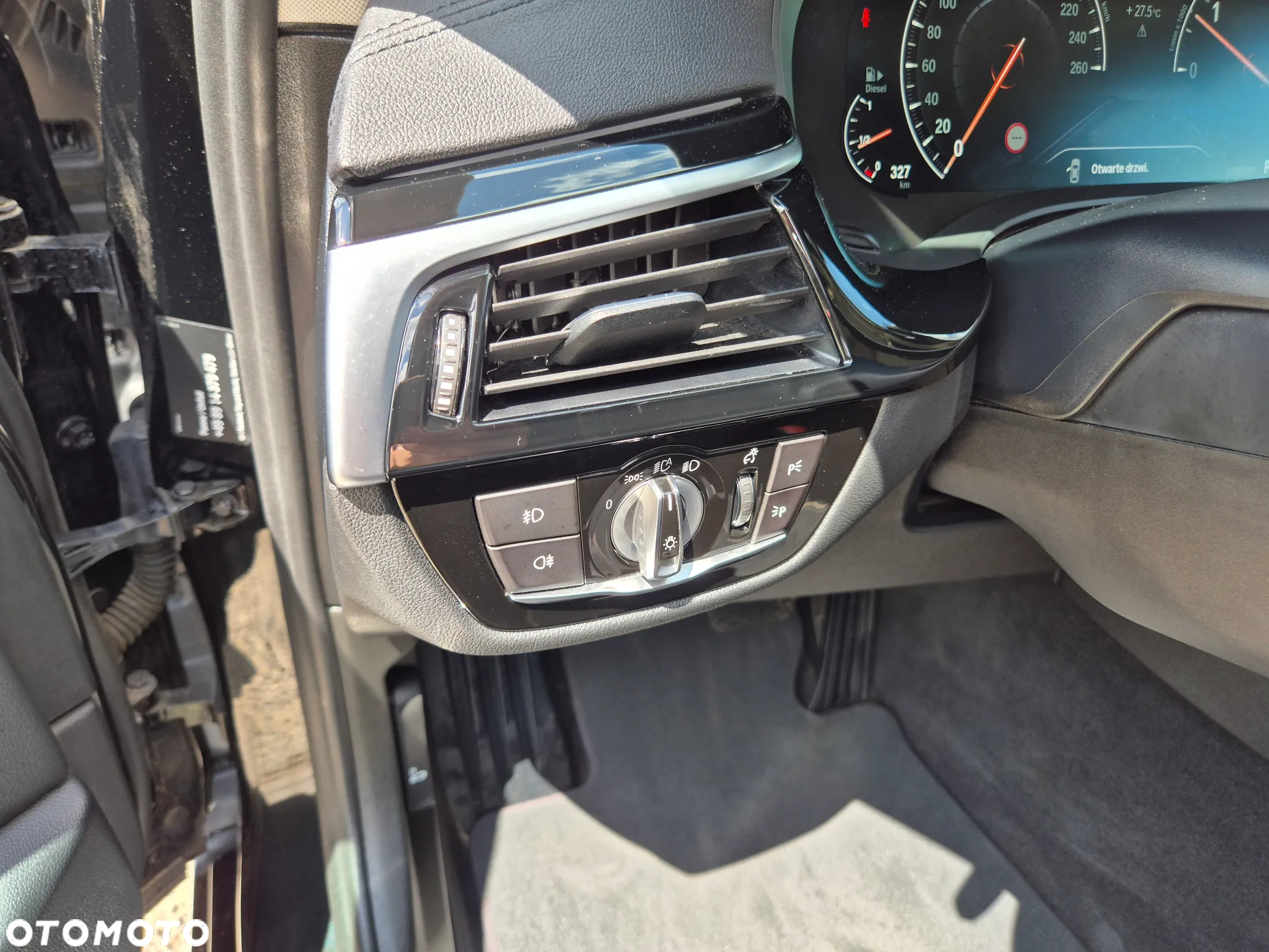 BMW Seria 5 530d xDrive Luxury Line - 13